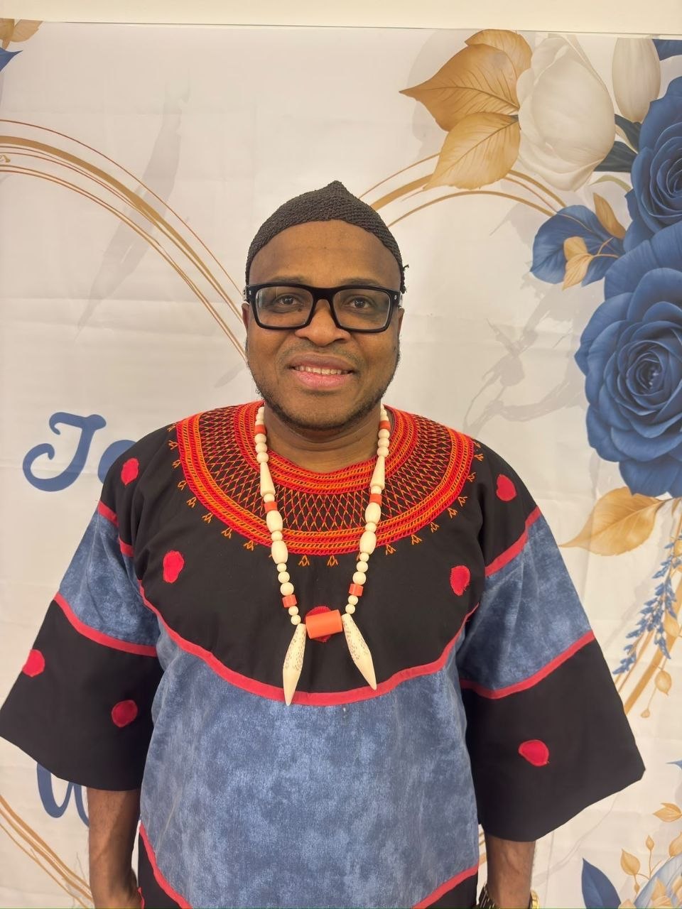 Beaded collar tunic portrait — North West Elites e.V.